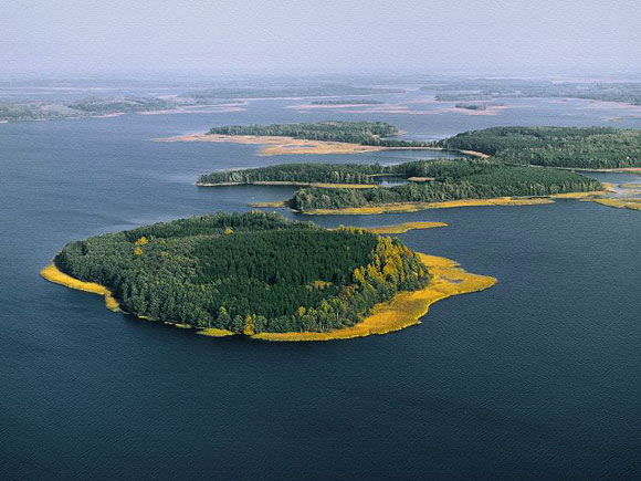 Озеро Струсто и остров Шово